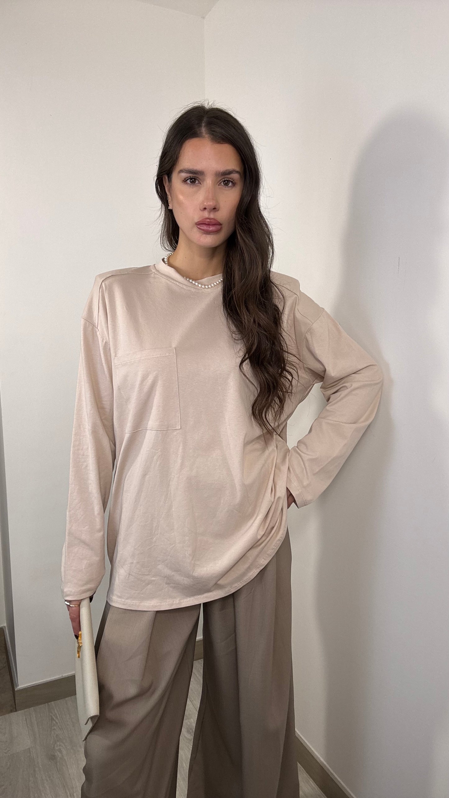 T-shirt lunga con spallina Eva