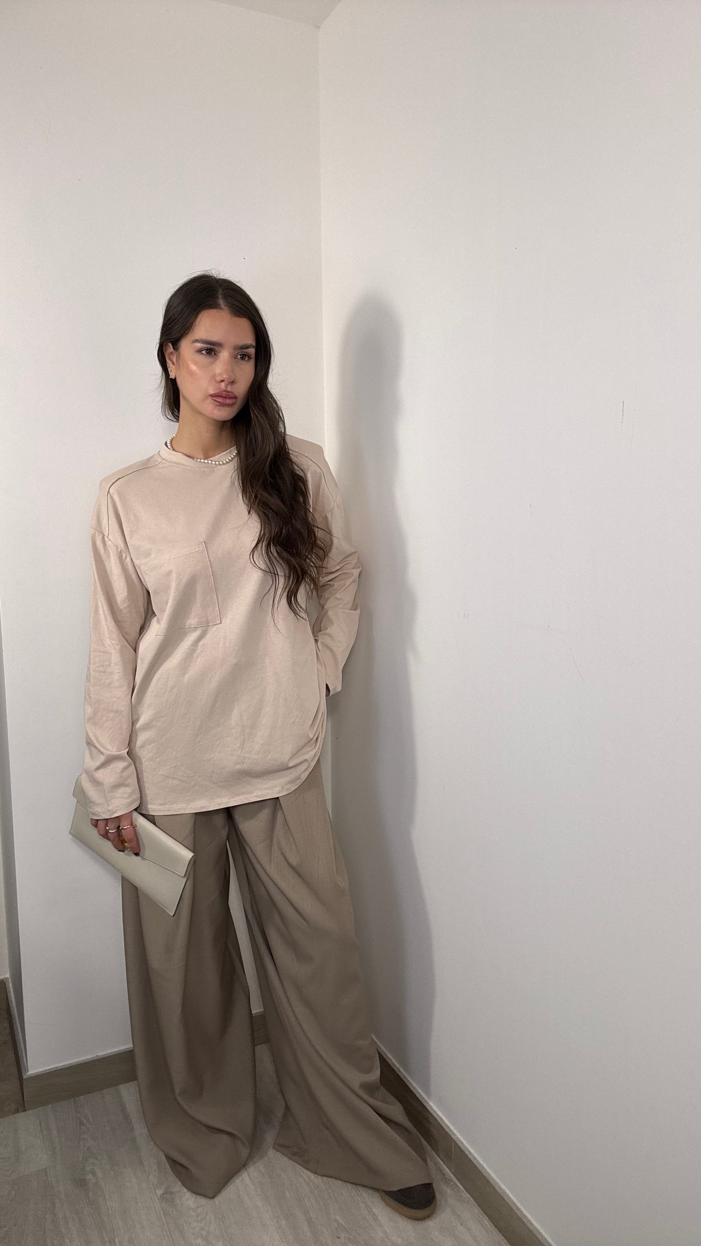 T-shirt lunga con spallina Eva
