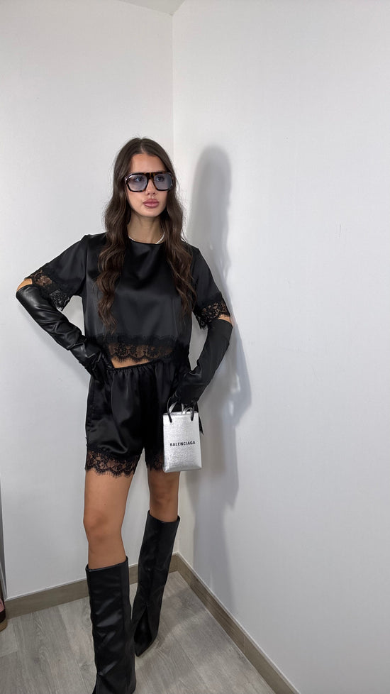 Pantaloncino con pizzo Lua