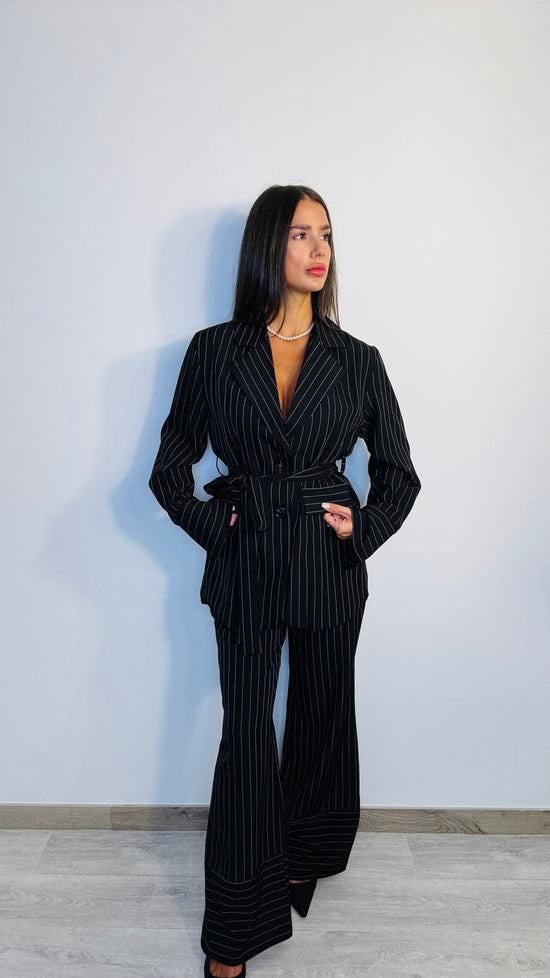 Tailleur Nero gessato Ara
