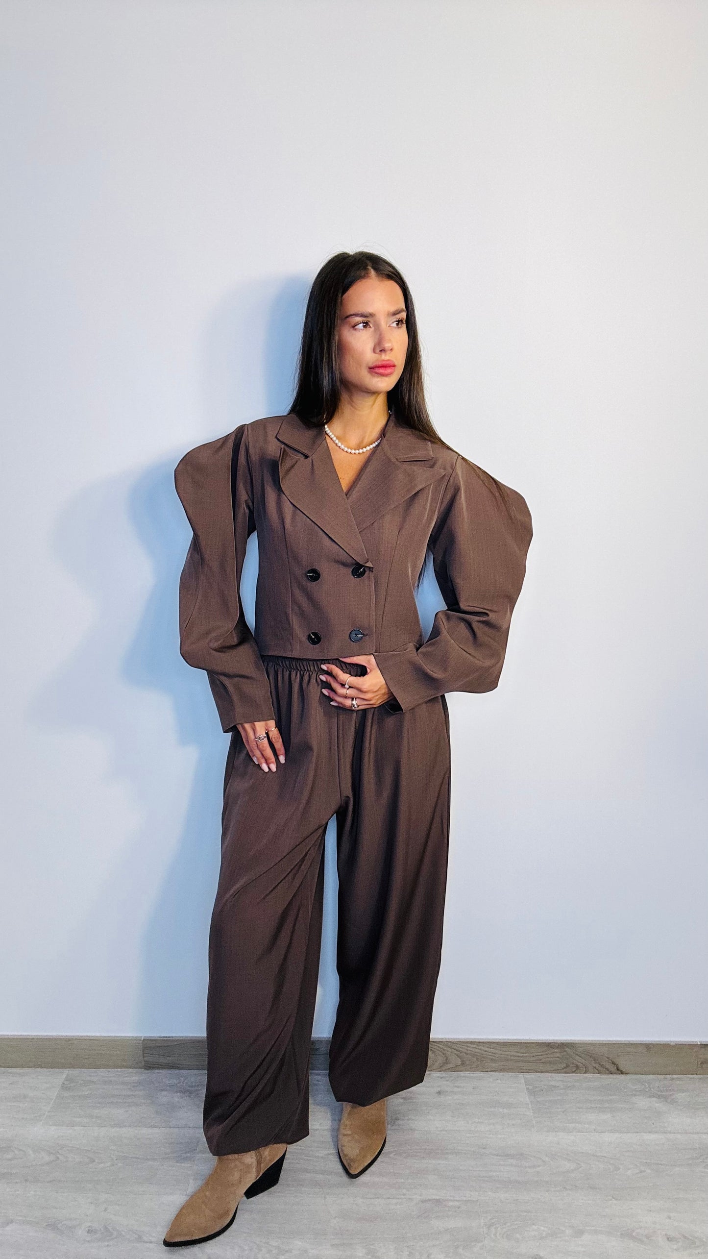 Tailleur marrone Onda