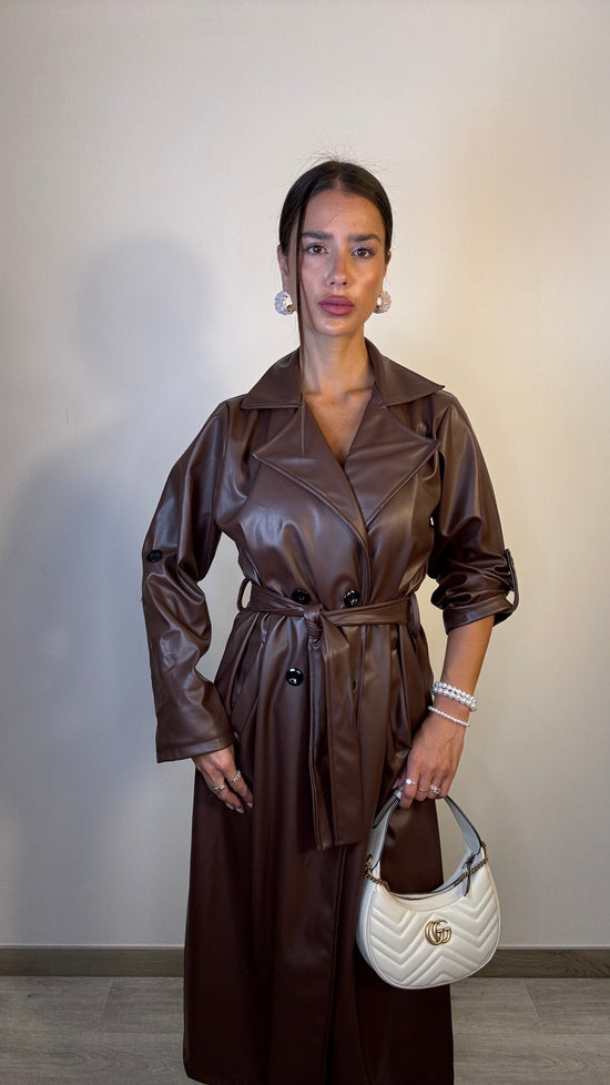 Trench lungo ecopelle marrone
