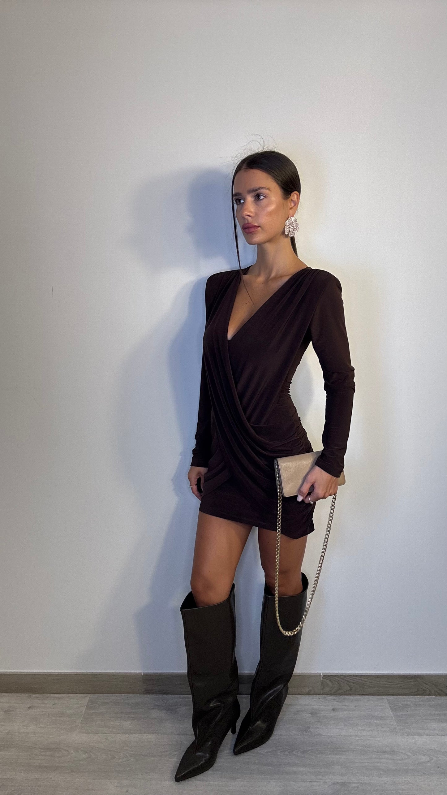 Vestito marrone Asia